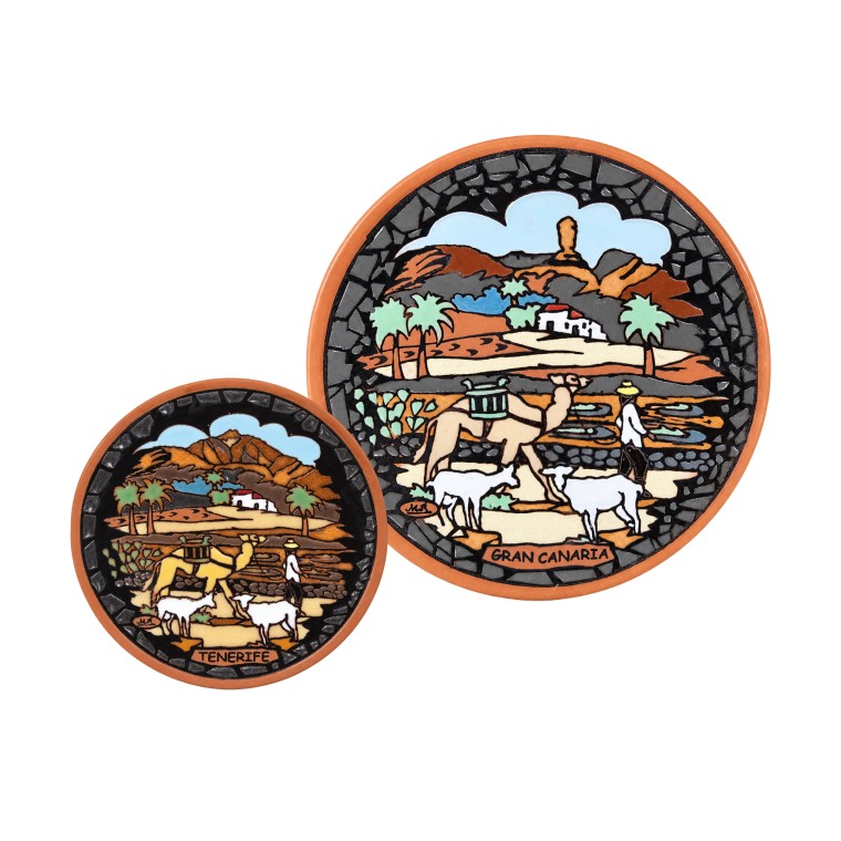 Plato de Cerámica Artesanal - Paisaje Tradicional
